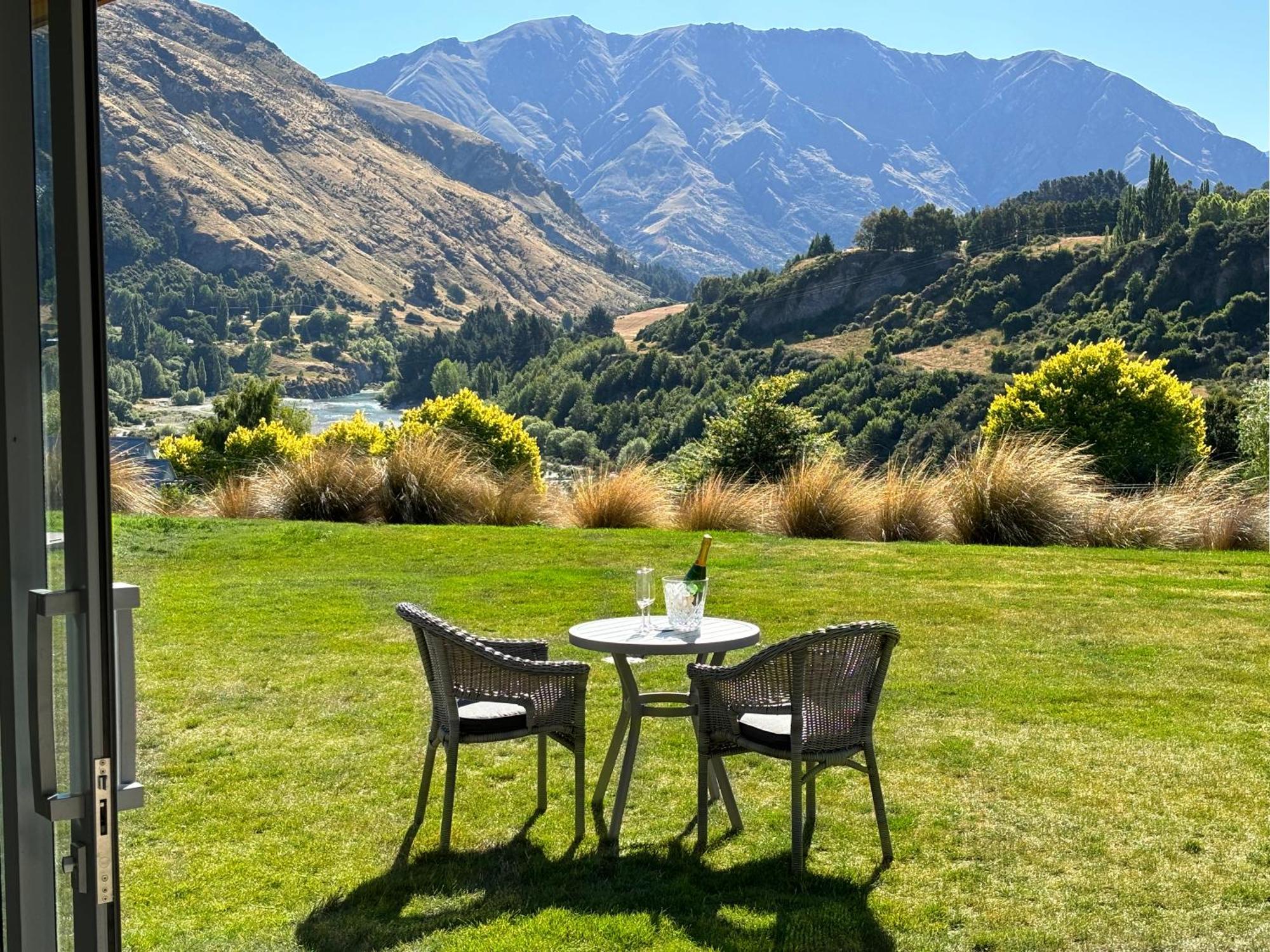 Tucker Beach Private Exclusive Retreat Queenstown Exterior photo